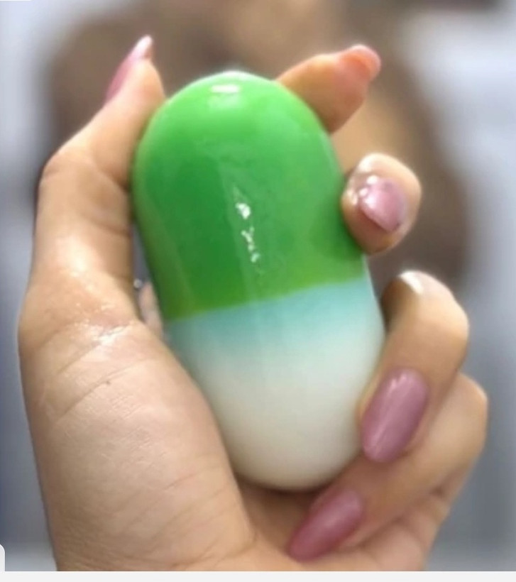 صابون کپسولی ضد جوش فیل اسکین مدل گلوتا و چای سبز